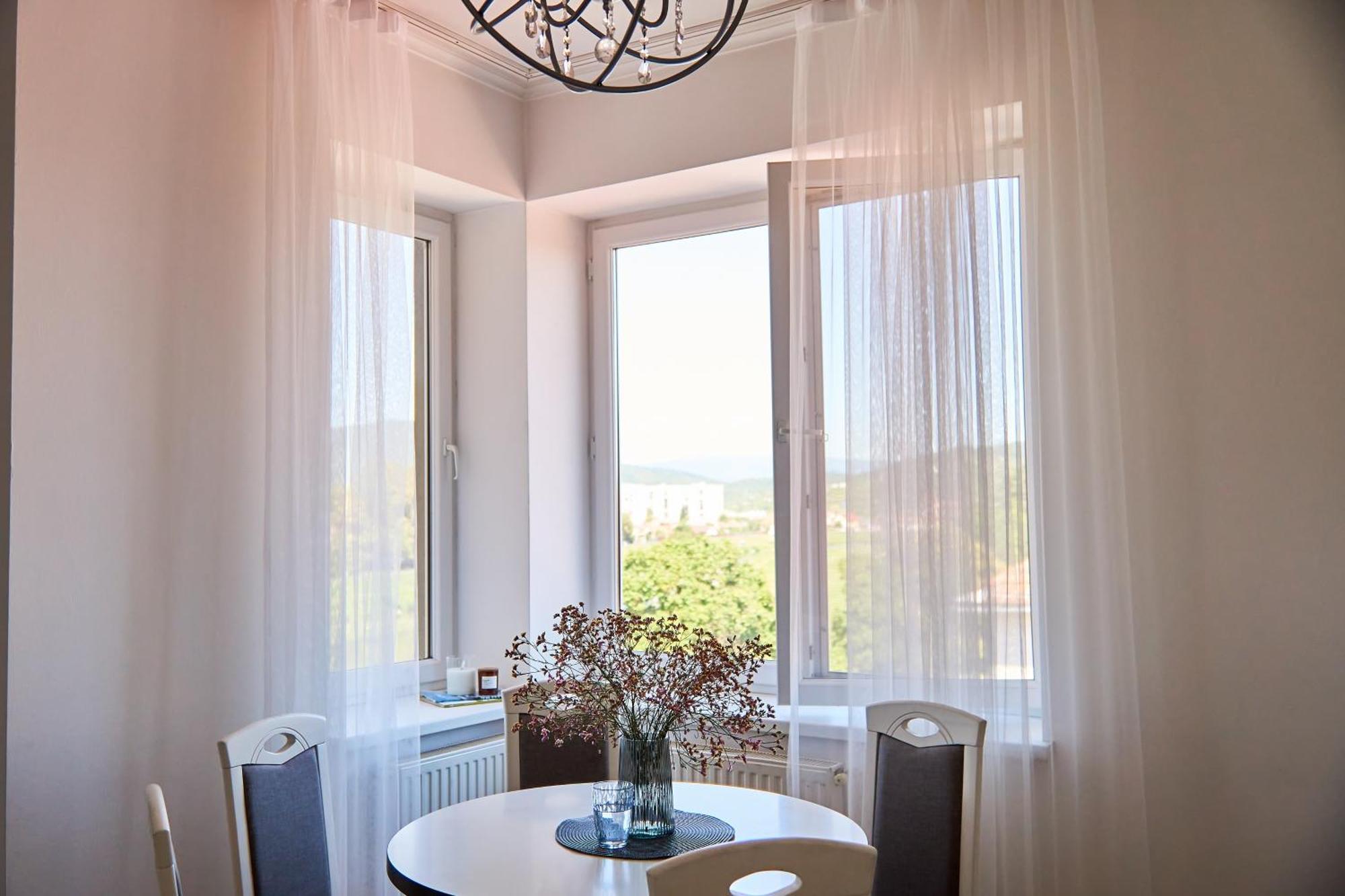 Wonderful Panoramic View Apartment Мукачево Экстерьер фото
